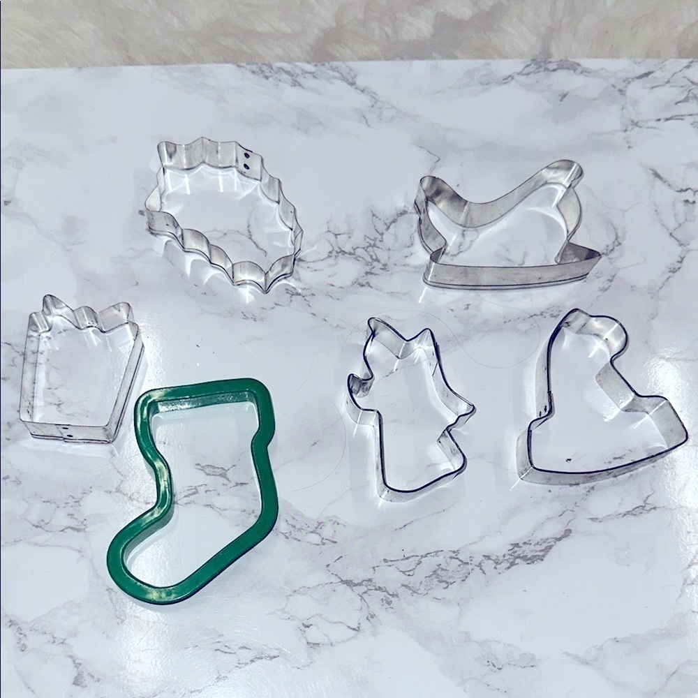 Seasonal Holiday Cookie Cutter Set